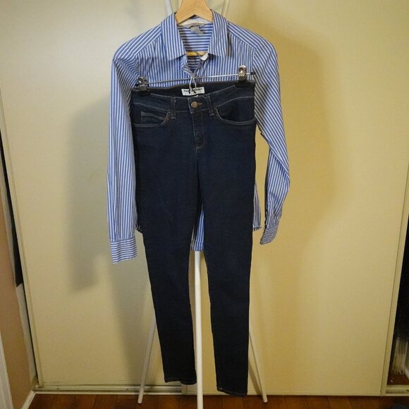 American Apparel Jeans in Dark Indigo Size 26 - Picture 2 of 5